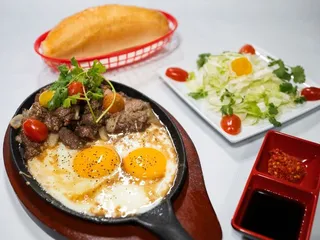 Saigon By Night Restaurant