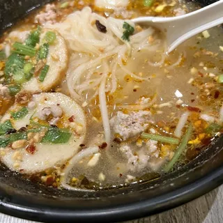 Bangkok Spicy Noodle Soup