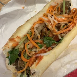 Bahn Mi with grilled pork