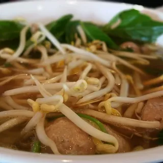 C8. Shaken Beef Filet Mignon Platter