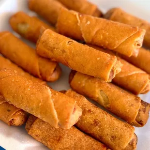 Nom nom nom!!  Love their eggrolls!