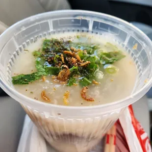 Chao Long (comes with chicken, ground pork and blood sausage)