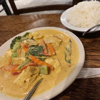 Peanut Sauce Curry