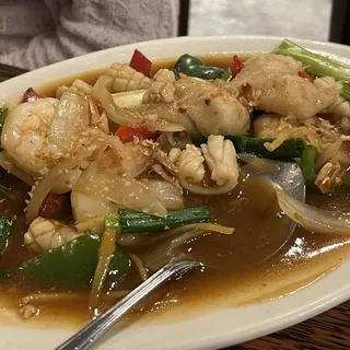 Seafood with Ginger Black Bean Sauce