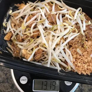 This was my $5 Pad Thai special ($5 all day Tuesdays) with Tofu. The chicken weighted nearly 3oz more than my tofu. Consistently counts.