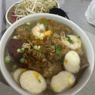 Banh Cảnh Của