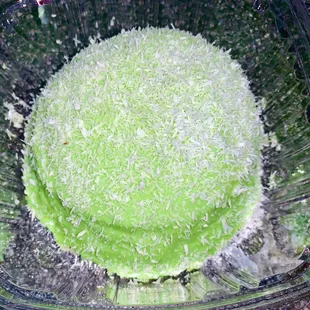 Banh Phu Si/ Mount Fuji cake, must get!