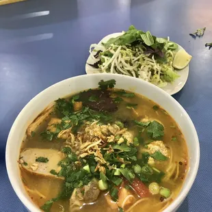 Bun Rieu