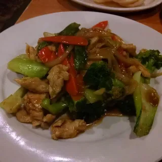 390723. Chicken - Stir Fried Vegetable Dishes