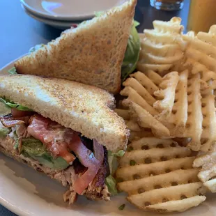 Salmon BLT