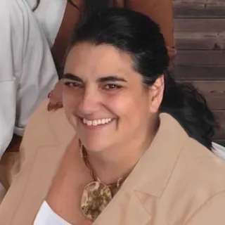 Bobbie H.