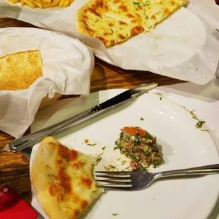 Falafel, Humus &amp; an incredible hand tossed Pizza!