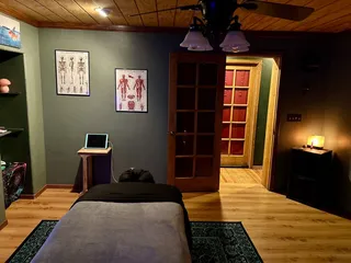 Crystallize Clinical Massage