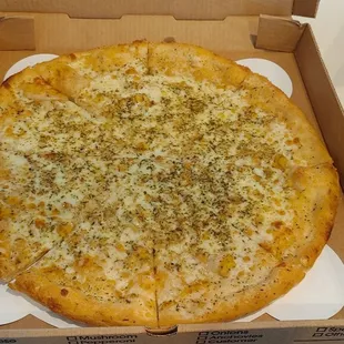 White clam pizza. Close to perfection. Needs just a tad more garlic.  Highly recommend