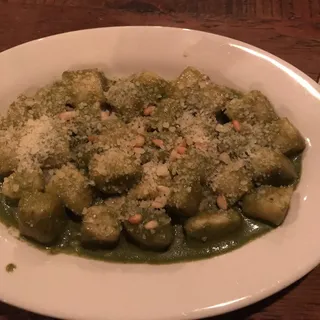 Gnocchi Pomodoro e Pesto