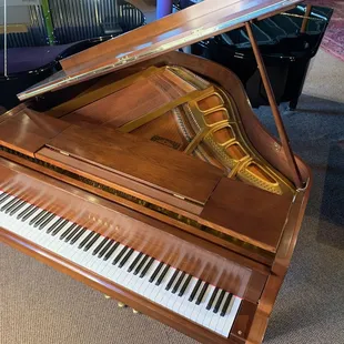 Piano Warehouse