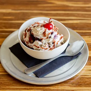 Vegan Hot Fudge Sundae