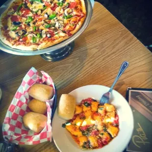 Pia&apos;s House Special Pizza and Asiago Garlic infused Gnocchi OMG