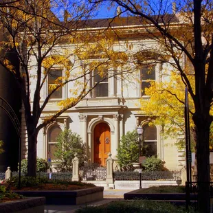 Built in 1862 for Marcus Fechheimer, one of Cincinnati's earliest entrepreneurs.