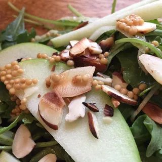 Organic Arugula & Apple Salad