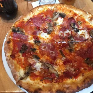 Calabrian Pizza