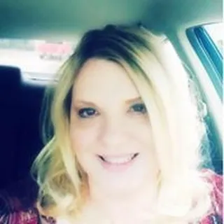 Tina S.
