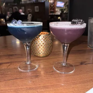 Açaí Blueberry Martini and Berry wonderland