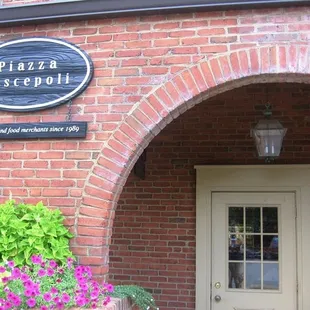 the entrance to the restaurant