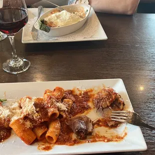 Manicotti Short Rib and meatballs with marinara sauce