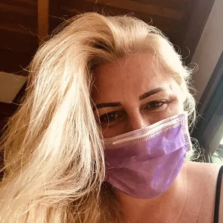 Melanie F.