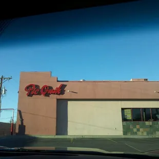 the exterior of a restaurant