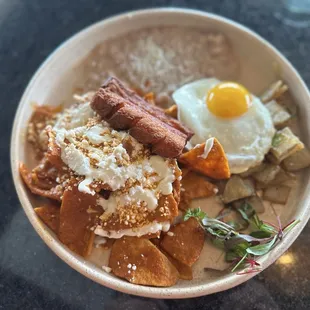 Chilaquiles a la diabla, pork belly