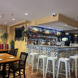 interior, ramen and noodles