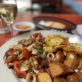 Sauteed Calamari Combination Plate