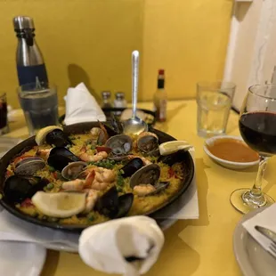 Paella De Mariscos