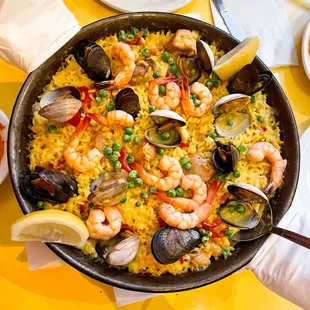 Paella De Carne