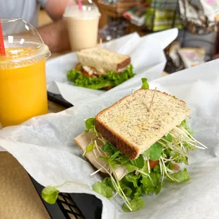 Smoothies &amp; sandwiches