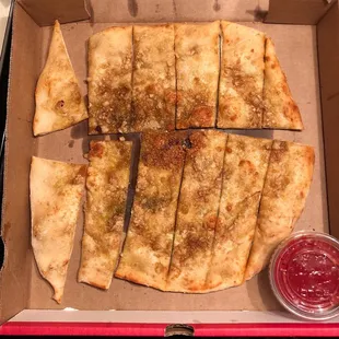 Small Fresh Garlic Bread Sticks