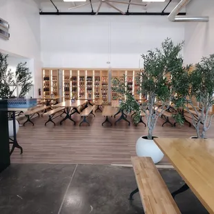 more dining