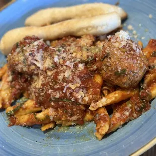 Fresh made pasta daily w/ marinara and meatballs