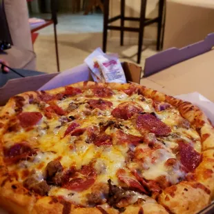 12&quot; mushroom, beef, pepperoni