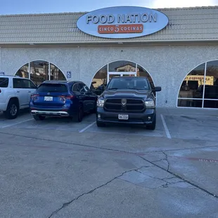 Picazos Sushi & Poke 
