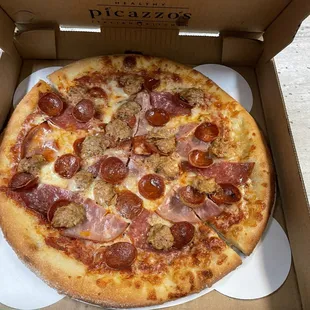 Meaty Meaty Pizza