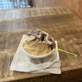 Espresso gelato and black cookie gelato