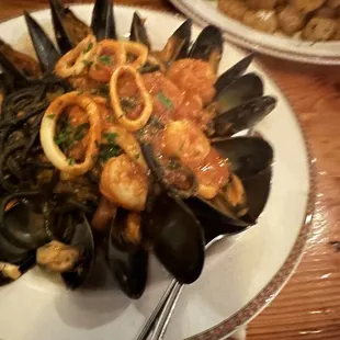 food, oysters and mussels, mussels, shellfish, oysters
