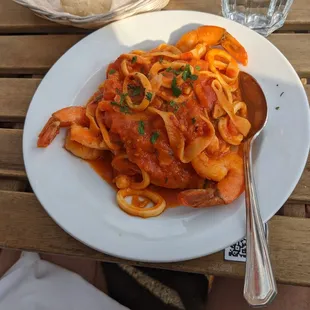 Seafood fettuccine (pasta special)