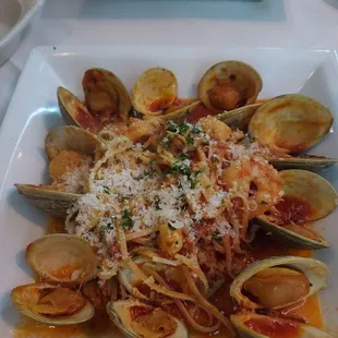 Seafood pasta