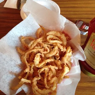 Onion rings, very good, this was a small.
