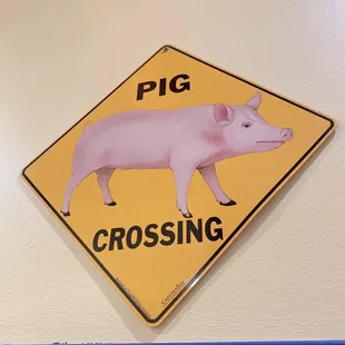 Pig crossing decor