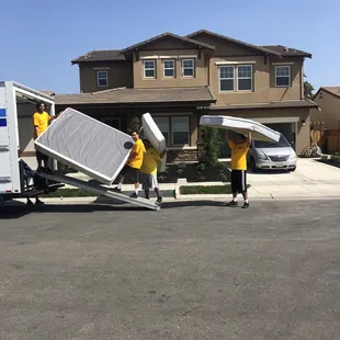 Everyone hussles, and works for you!